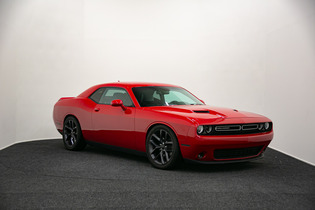 Dodge Challenger vaihtoauto