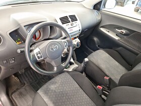 Toyota Urban Cruiser vaihtoauto