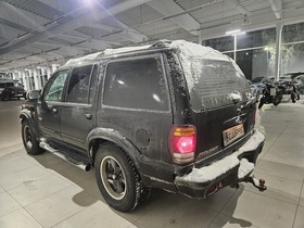 Ford USA Explorer vaihtoauto