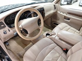 Ford USA Explorer vaihtoauto