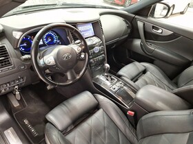 Infiniti FX30d vaihtoauto