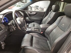 Infiniti FX30d vaihtoauto
