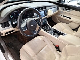 Jaguar XF vaihtoauto