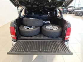 Volkswagen Amarok vaihtoauto