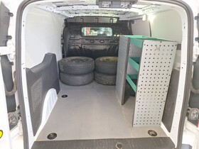 Ford Transit Connect vaihtoauto