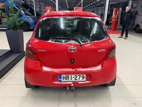 Toyota Yaris vaihtoauto