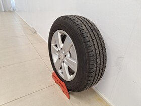 Volkswagen Caravelle vaihtoauto