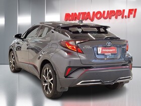 Toyota C-HR vaihtoauto