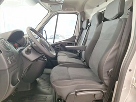 Nissan NV400 vaihtoauto