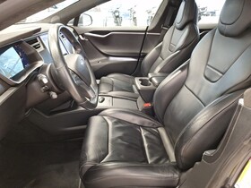 Tesla Model S vaihtoauto