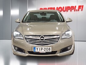 Opel Insignia vaihtoauto