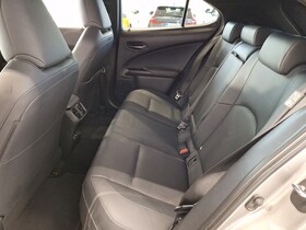 Lexus UX vaihtoauto