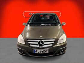 Mercedes-Benz B vaihtoauto