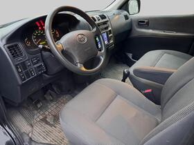 Toyota Hiace vaihtoauto