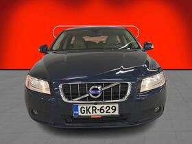 Volvo V70 vaihtoauto