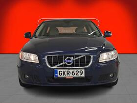 Volvo V70 vaihtoauto