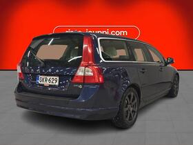 Volvo V70 vaihtoauto