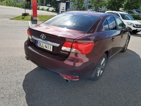 Toyota Avensis vaihtoauto