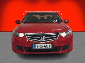 Honda Accord vaihtoauto