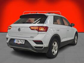 Volkswagen T-Roc vaihtoauto