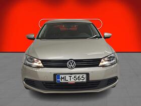 Volkswagen Jetta vaihtoauto