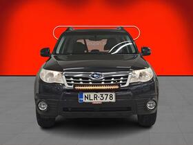 Subaru Forester vaihtoauto