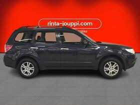 Subaru Forester vaihtoauto