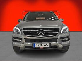 Mercedes-Benz ML vaihtoauto