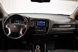 Mitsubishi Outlander vaihtoauto