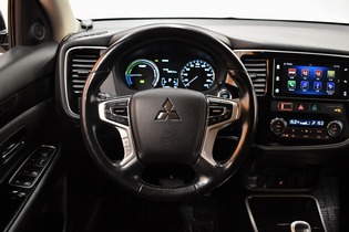 Mitsubishi Outlander vaihtoauto