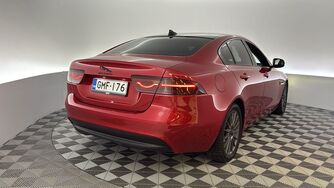Jaguar XE vaihtoauto