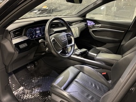 Audi e-tron vaihtoauto