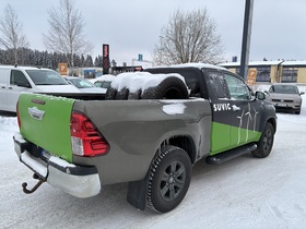 Toyota Hilux vaihtoauto