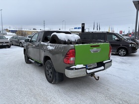 Toyota Hilux vaihtoauto