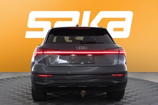 Audi Q8 e-tron vaihtoauto