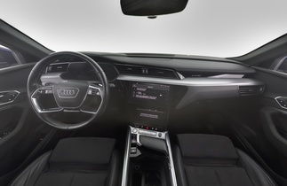 Audi e-tron vaihtoauto