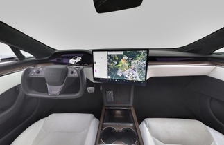 Tesla Model S vaihtoauto