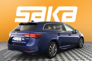 Toyota Avensis vaihtoauto