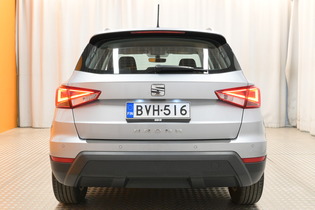 SEAT Arona vaihtoauto