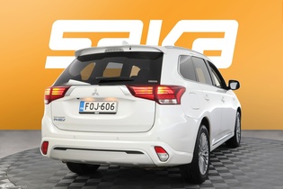 Mitsubishi Outlander PHEV vaihtoauto