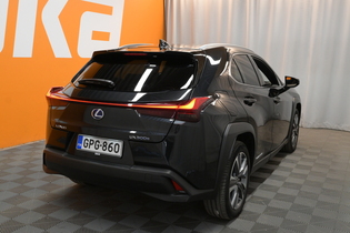 Lexus UX vaihtoauto