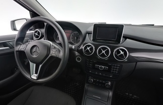 Mercedes-Benz B vaihtoauto