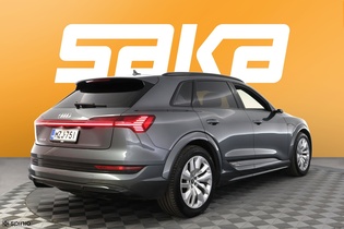 Audi e-tron vaihtoauto