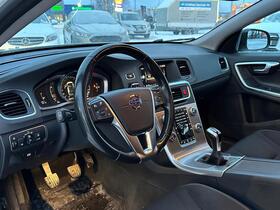 Volvo V60 Cross Country vaihtoauto