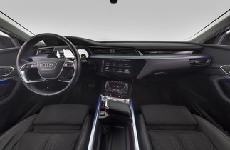 Audi Q8 e-tron vaihtoauto