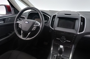 Ford S-MAX vaihtoauto