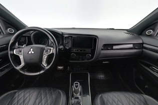 Mitsubishi Outlander vaihtoauto