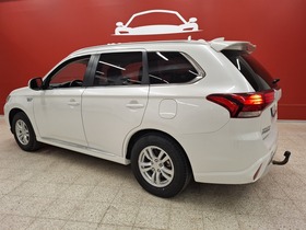 Mitsubishi Outlander PHEV vaihtoauto