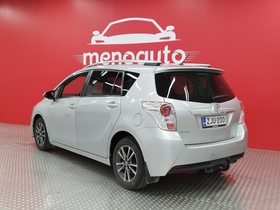 Toyota Verso vaihtoauto