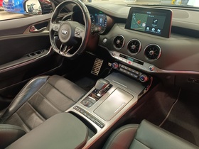 Kia Stinger vaihtoauto